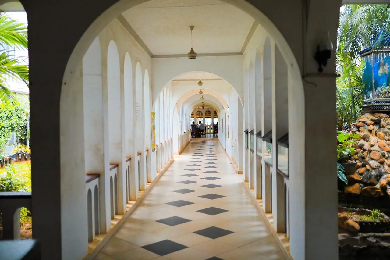 Hotel Silver Sands Negombo